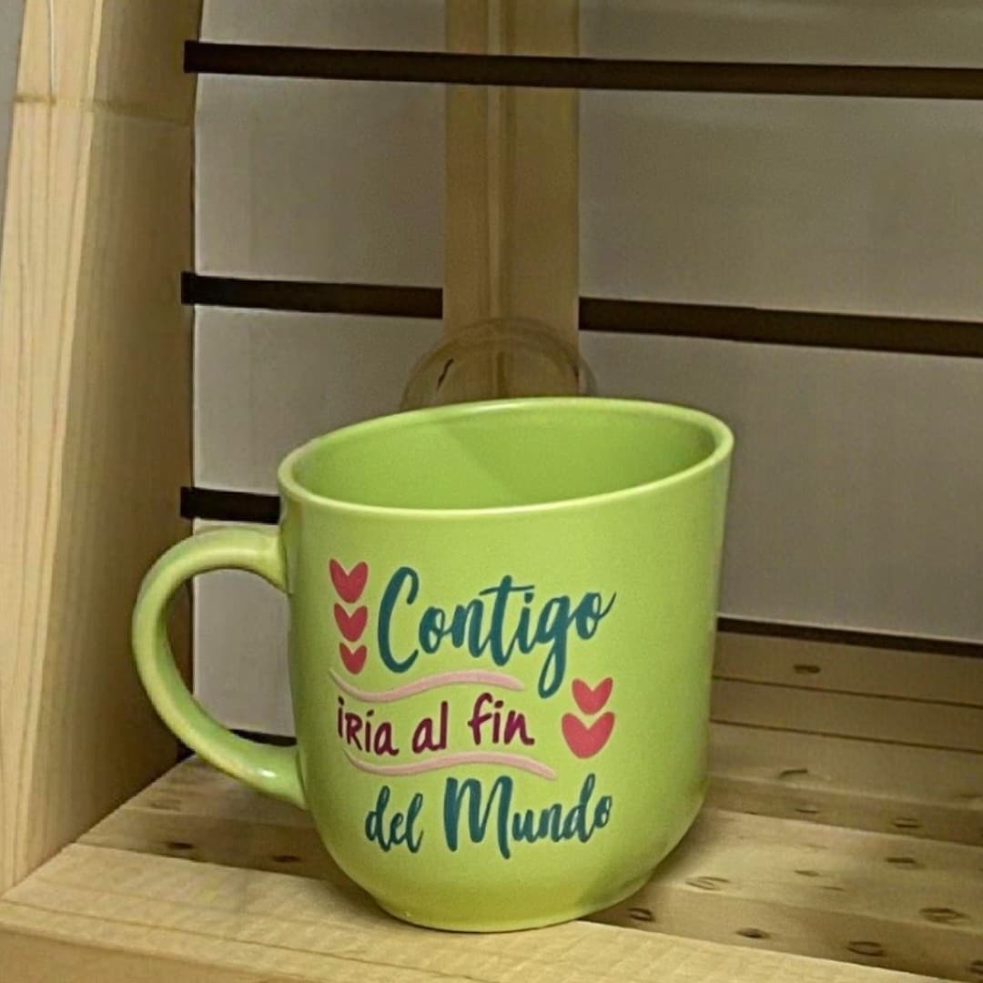 Tazón contigo iría al fin del mundo 