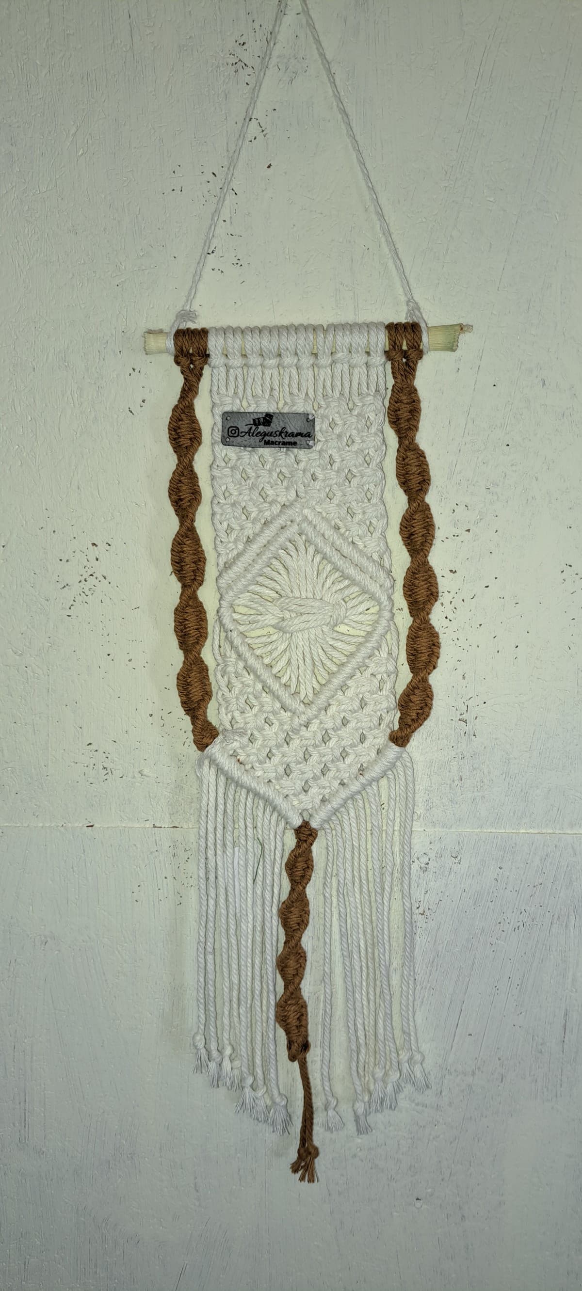 Mural diamante espiral café 