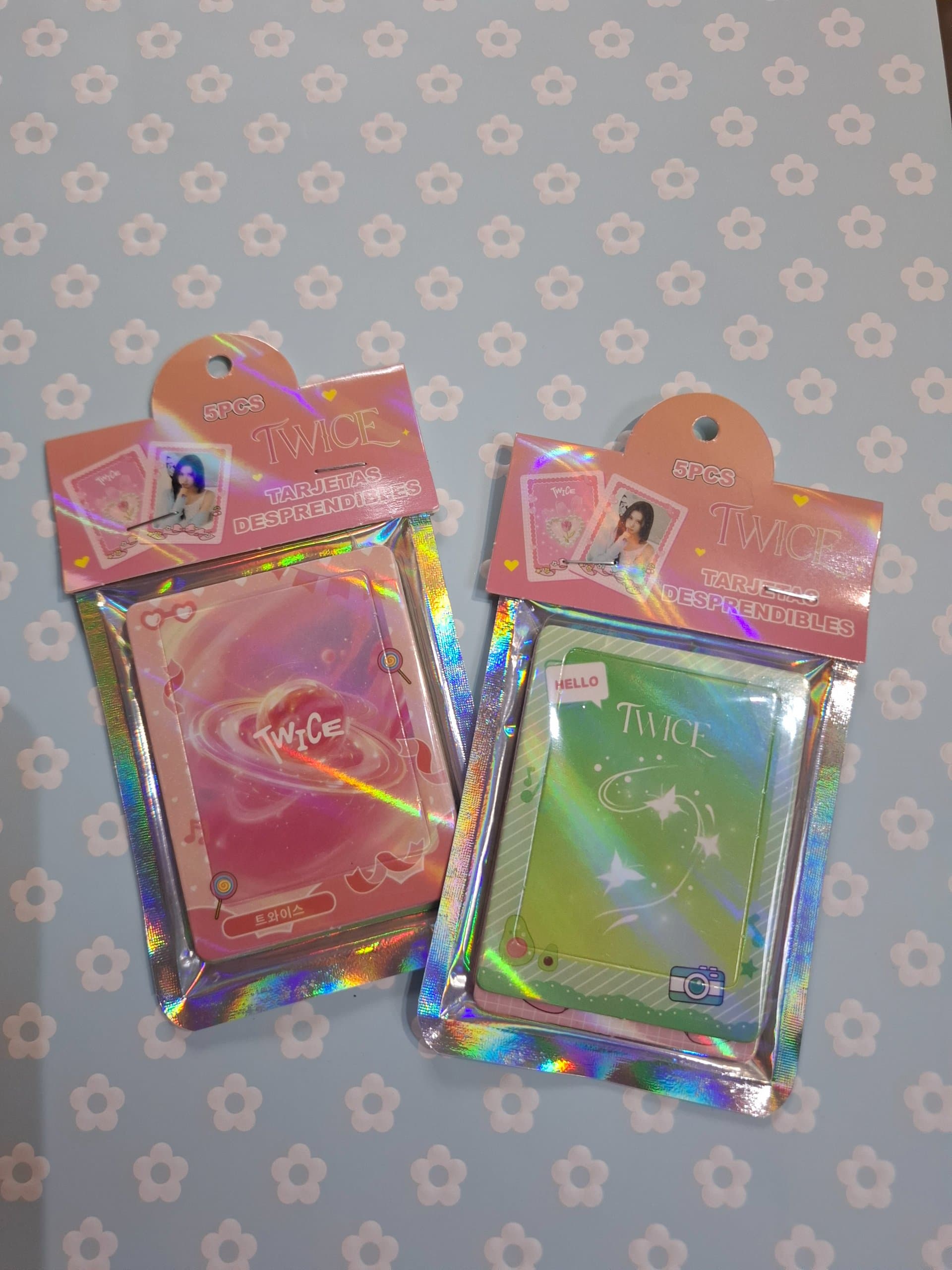Tarjetas desprendibles Twice 