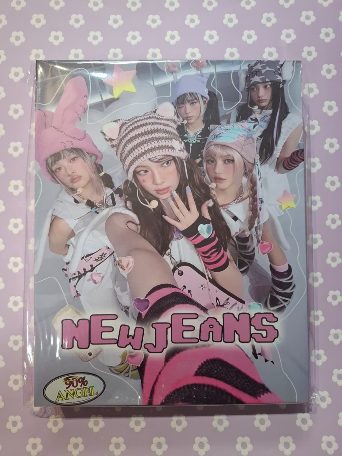 Binder Cartón Newjeans