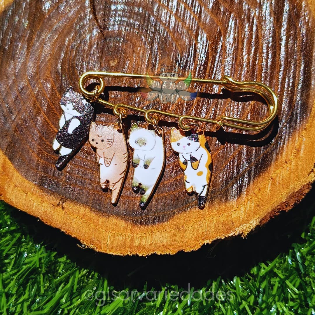 Broche Gatitos