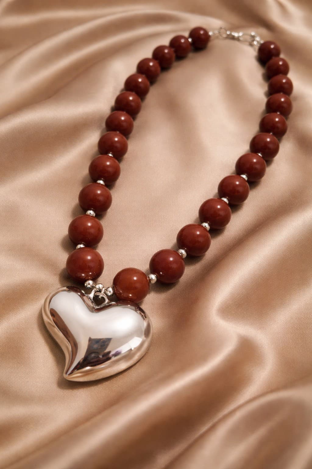 Collar Scarlet Heart