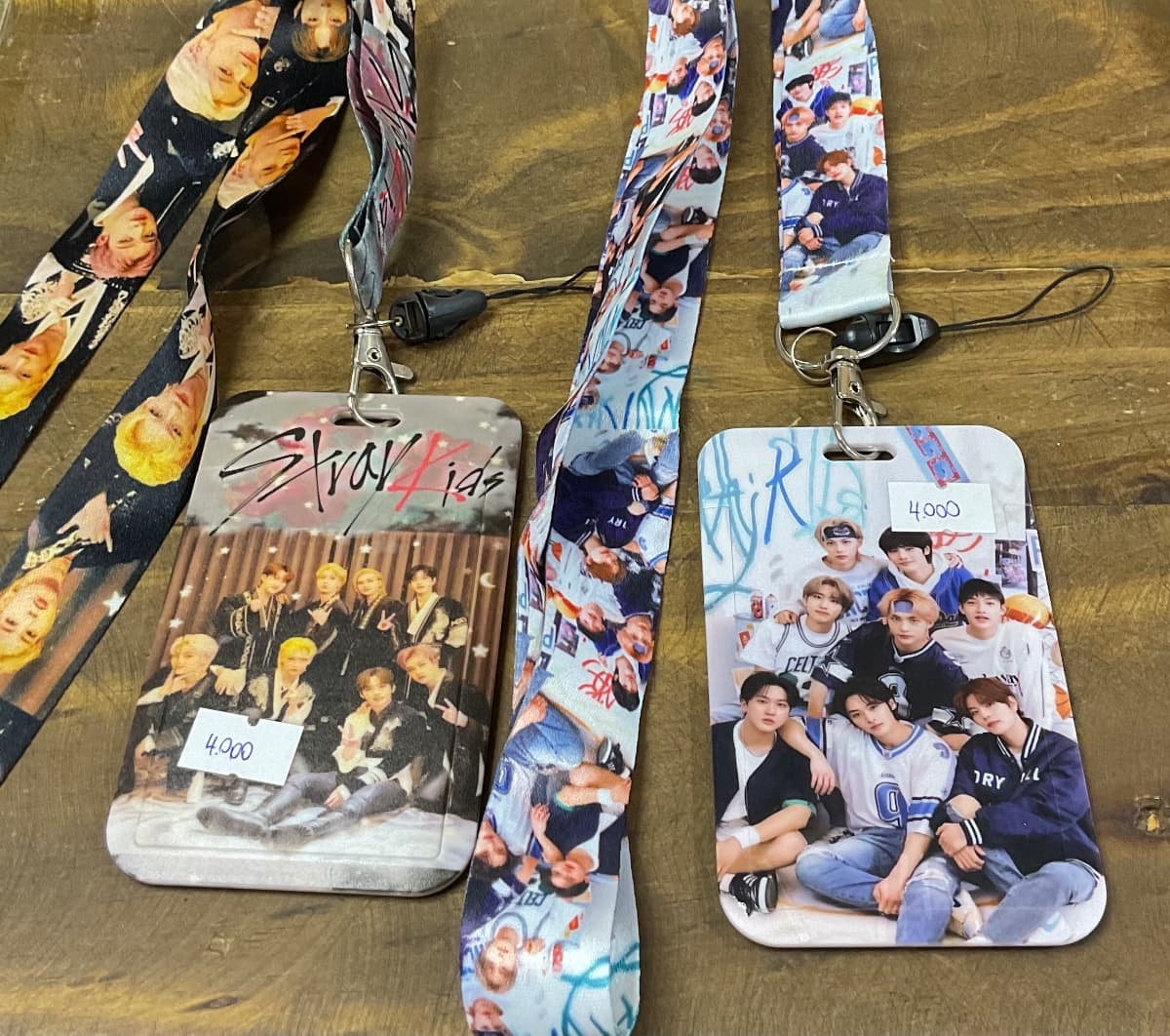 Portacredencial StrayKids