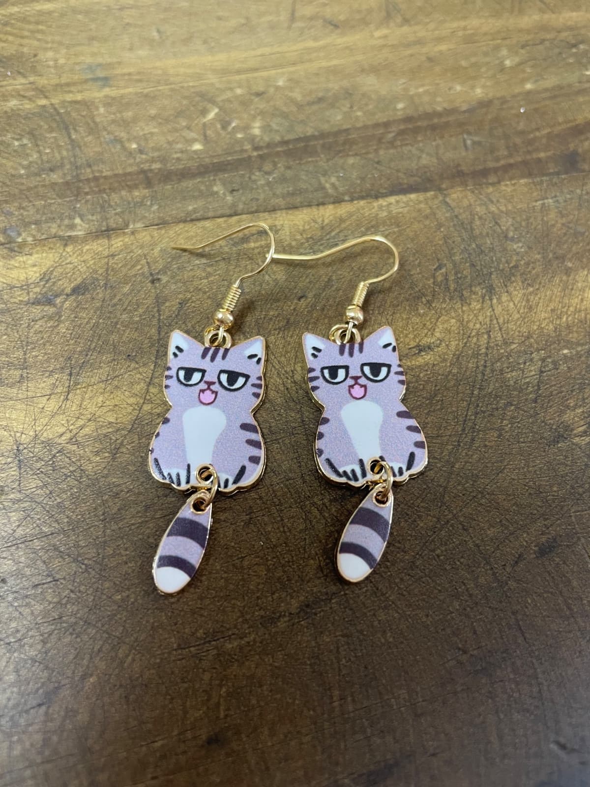 Aros colgantes gatito gris