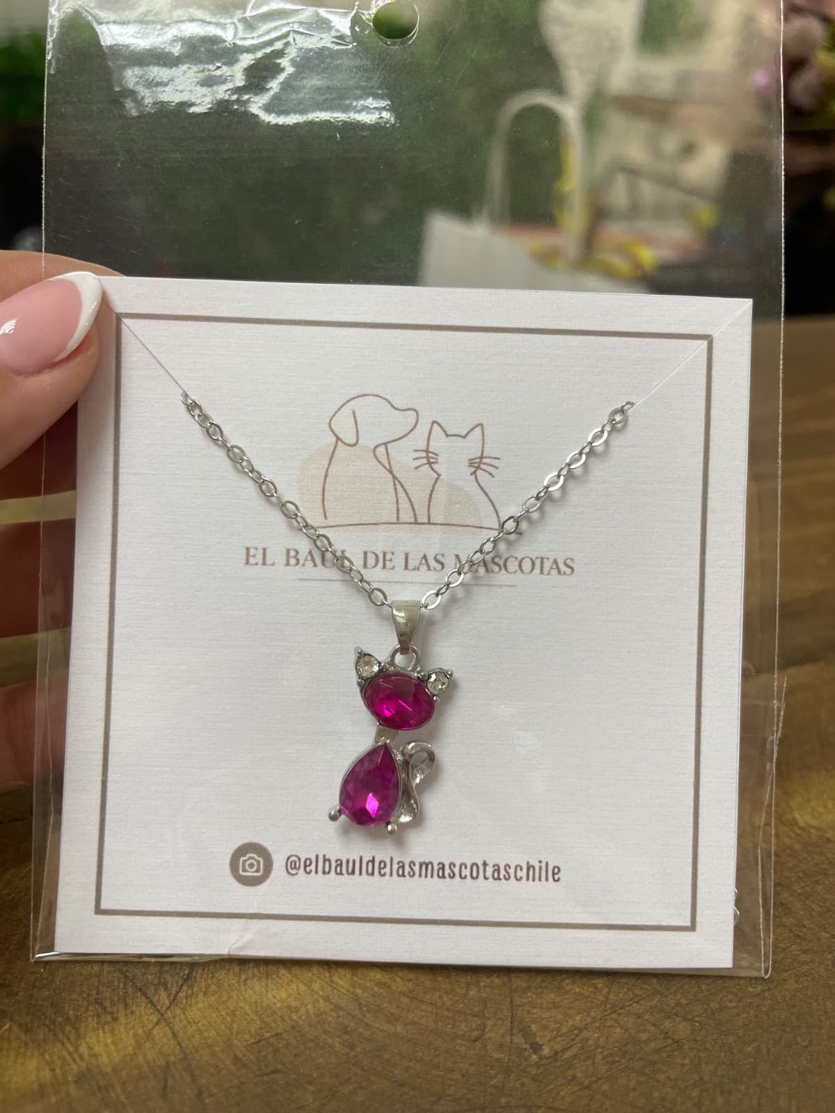 Collar gatito cristales fucsia