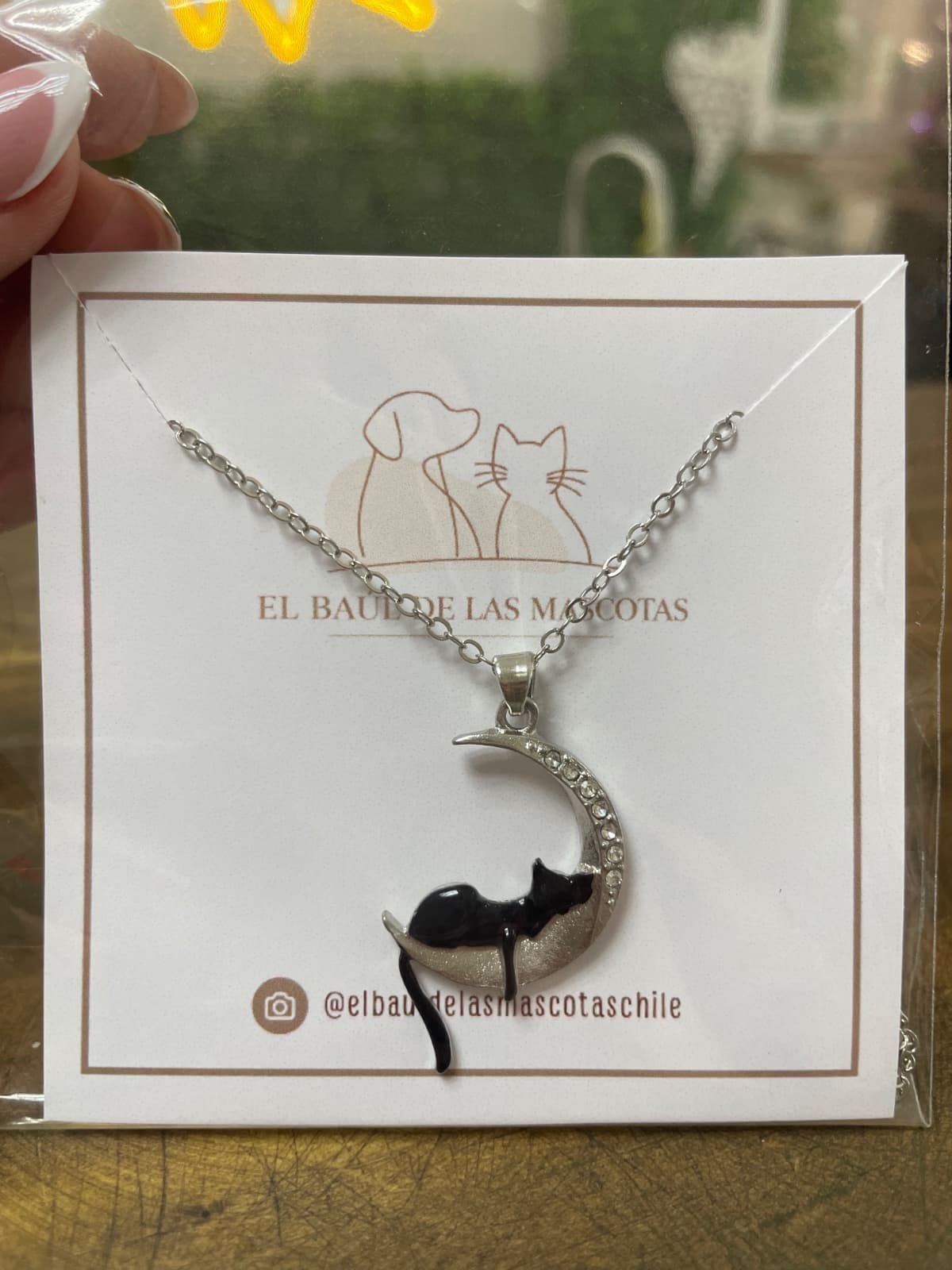 Collar luna gatito negro