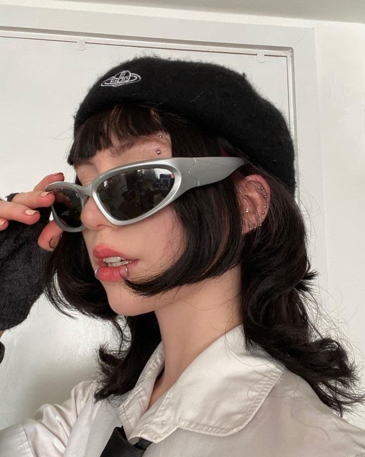 gafas grandes grises