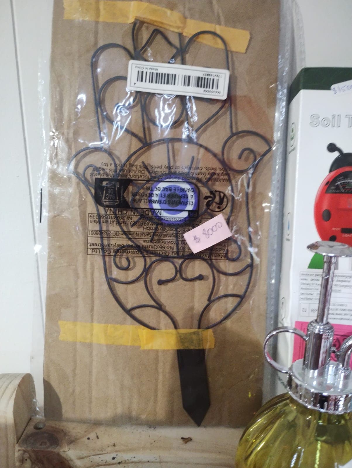 Porta planta mano de fátima