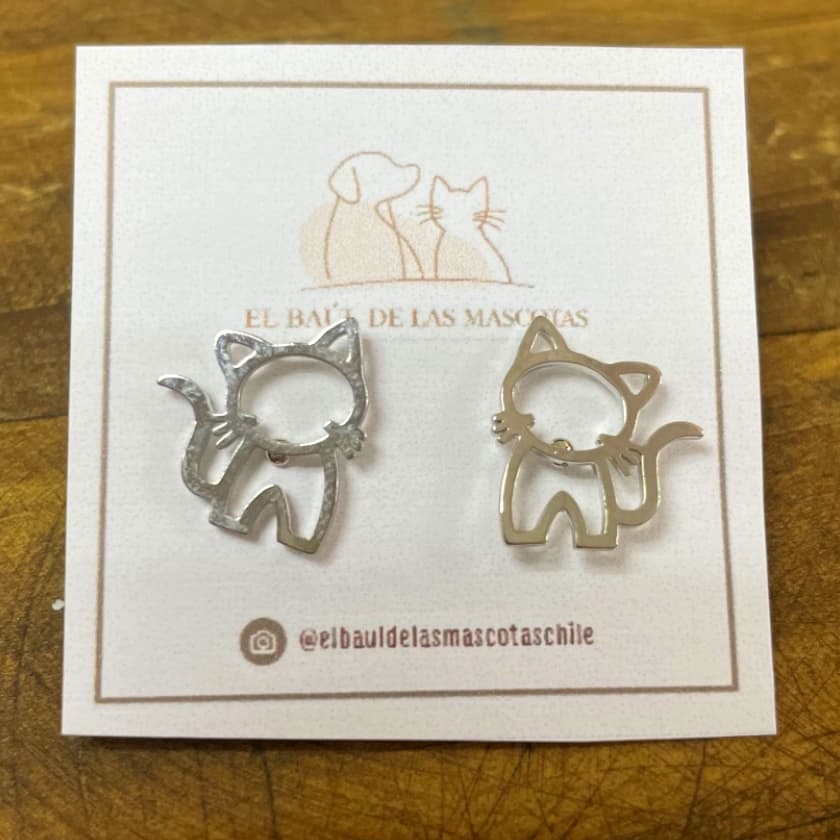 Aros gatito silueta hueca