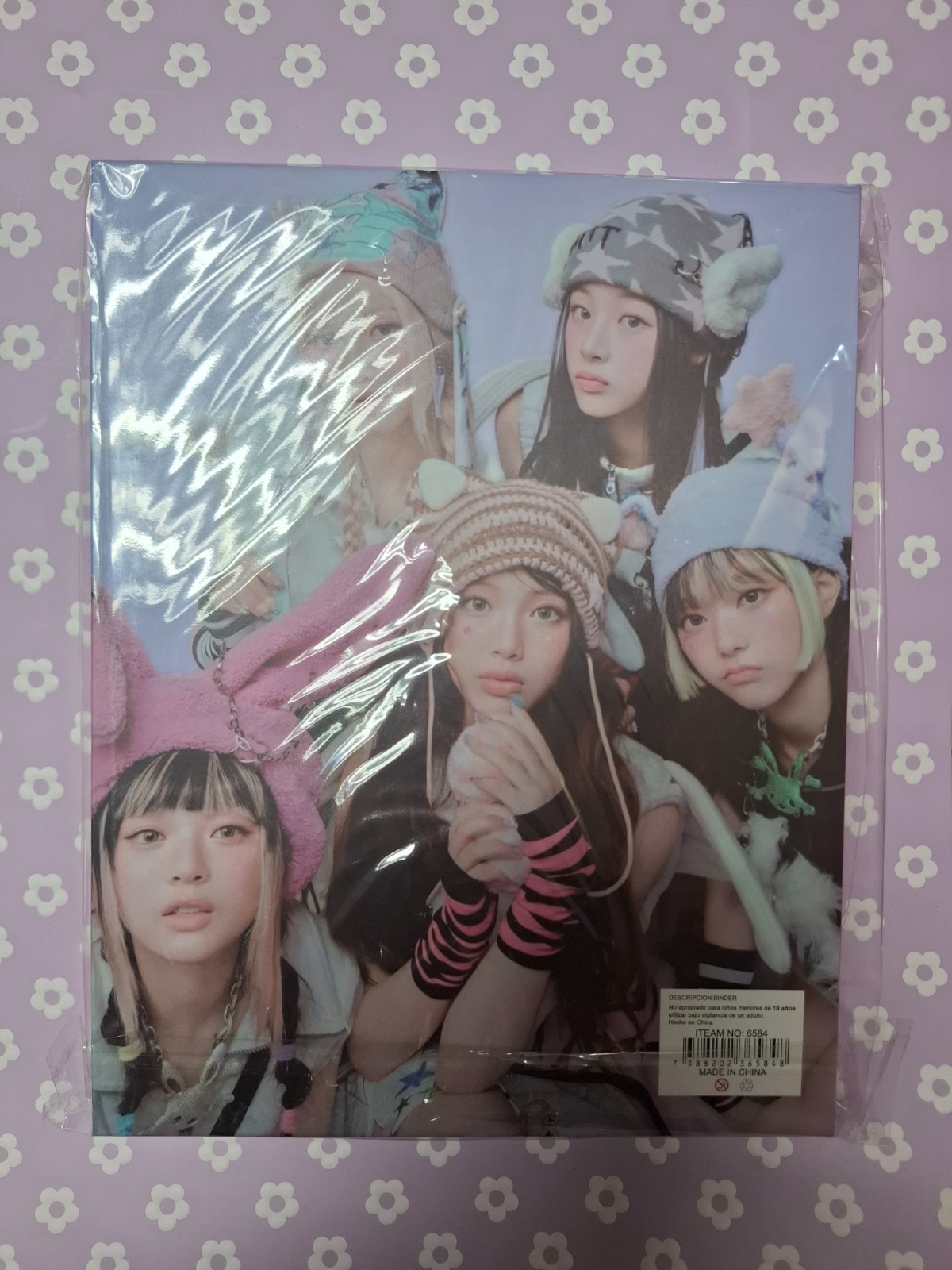 Binder Cartón Newjeans 2