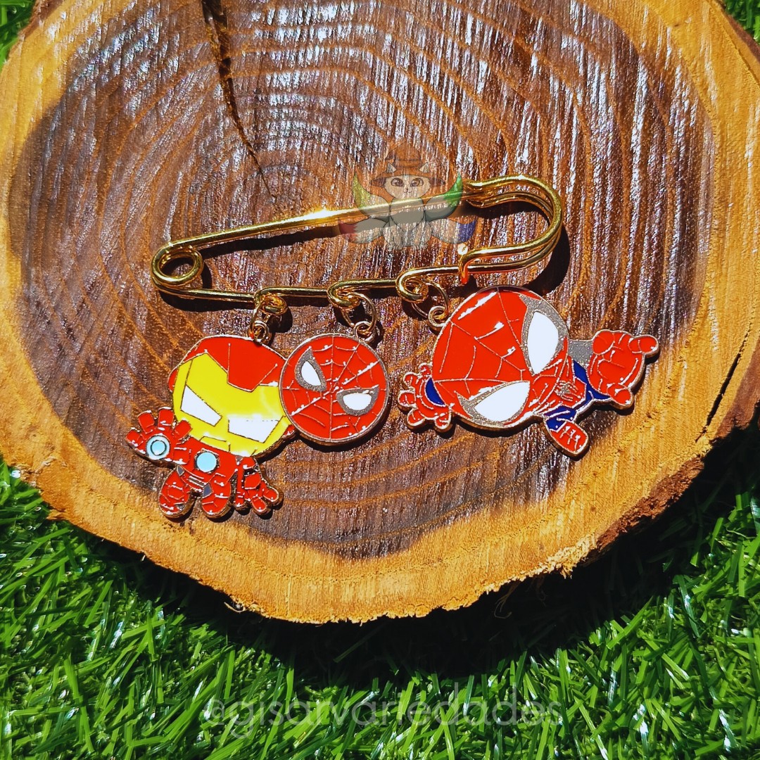 Broche Marvel