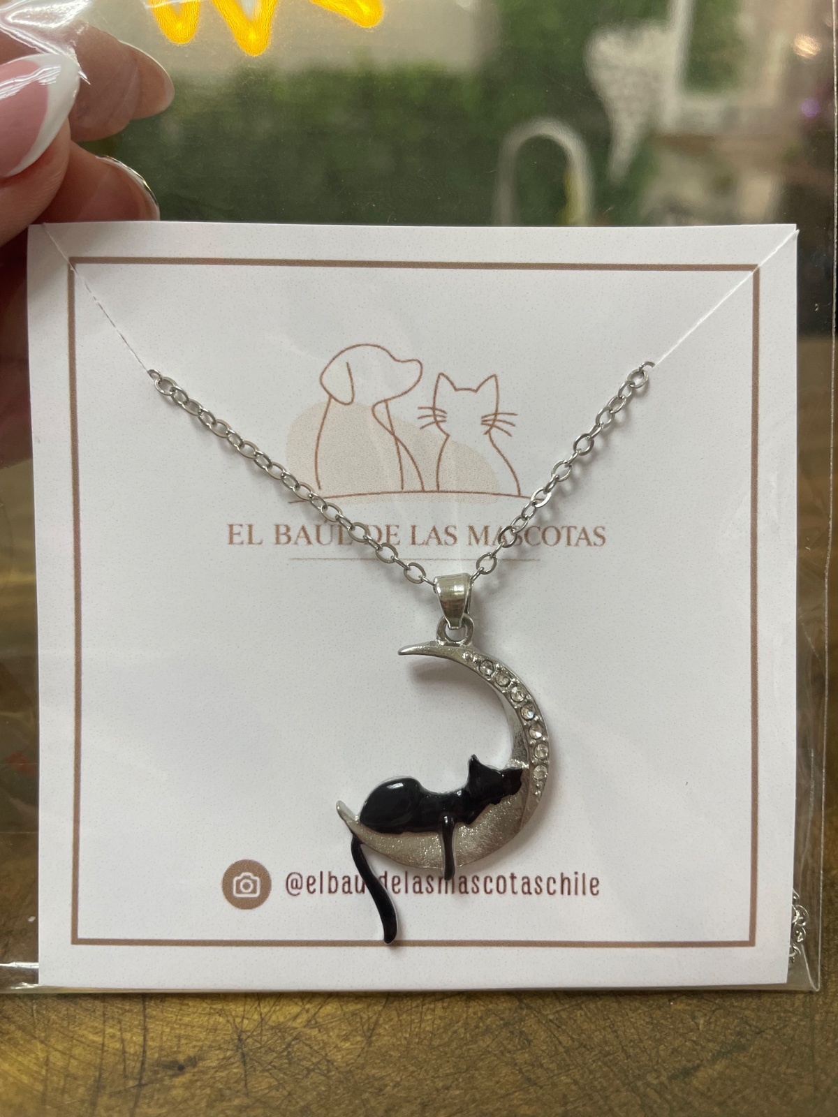 Collar luna gatito negro 1