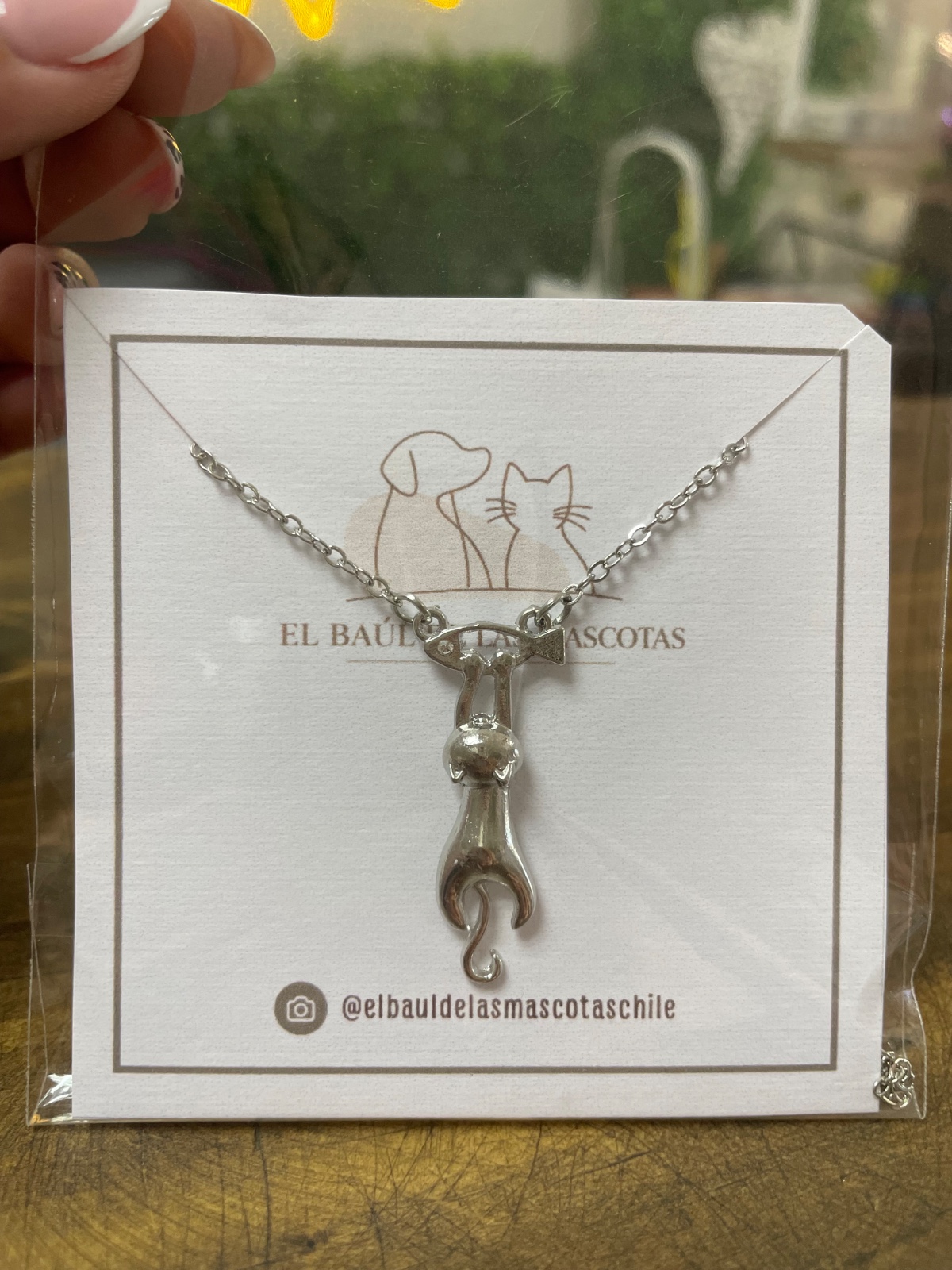 Collar gatito pescado 1