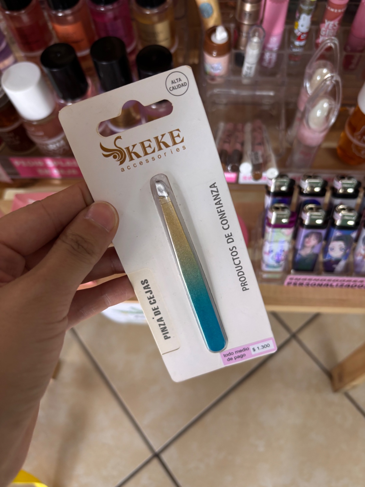 Pinza de cejas 