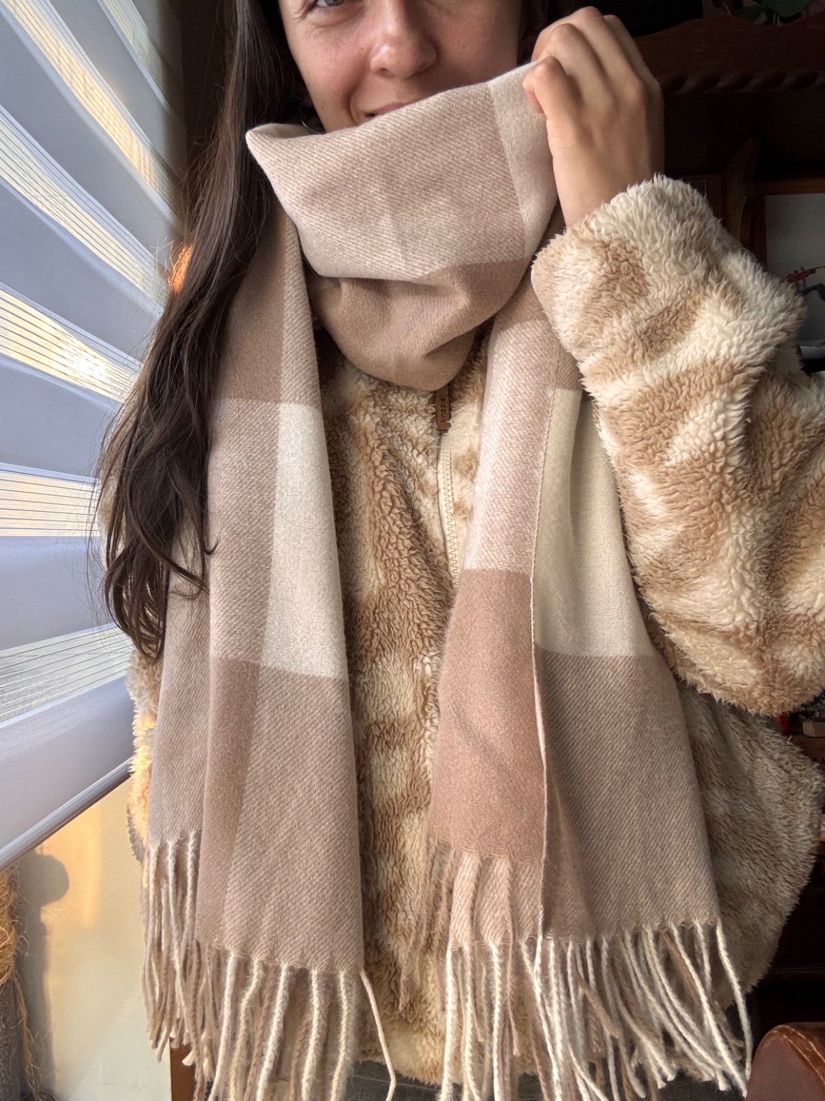 Bufanda cashmere cuadrille café crema