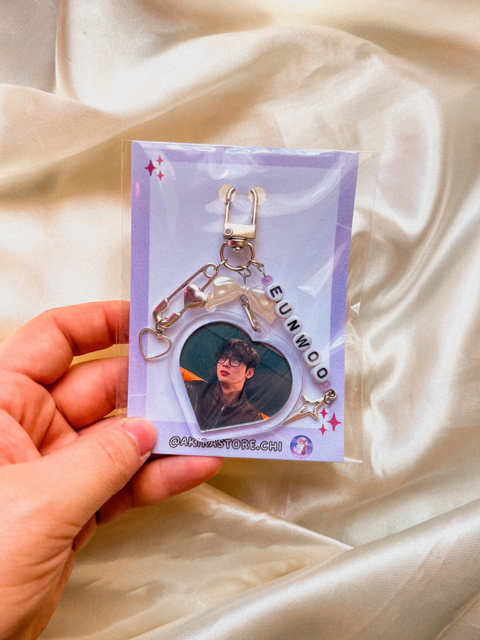 llavero cha eunwoo 1